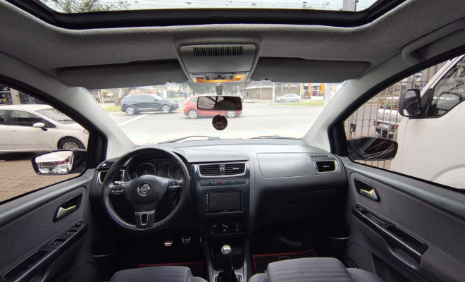 VW - VolksWagen CROSSFOX 1.6 Mi Total Flex 8V 5p 2011 Flex-5