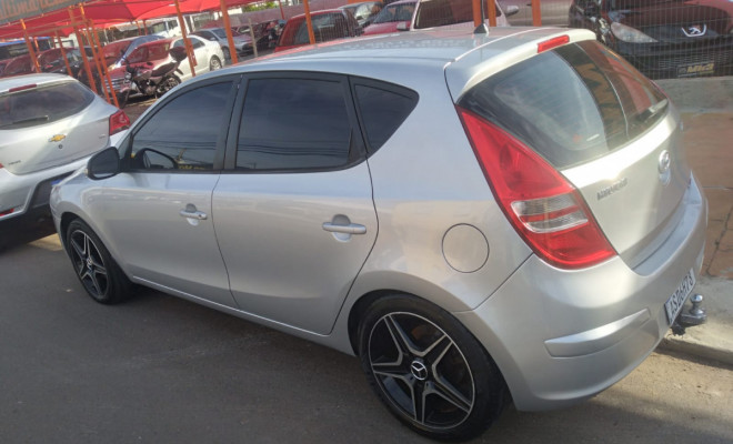 Hyundai i30 2.0 16V 145cv 5p Mec. 2010 Gasolina-1