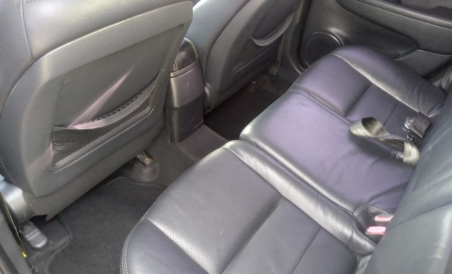 Hyundai i30 2.0 16V 145cv 5p Mec. 2010 Gasolina-5