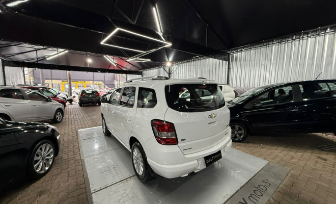 GM - Chevrolet SPIN LT 1.8 8V Econo.Flex 5p Aut. 2013 Flex-4