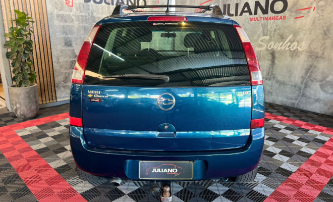 GM - Chevrolet Meriva 1.8/ CD 1.8 MPFI 8V 102cv 5p 2003 Gasolina-12
