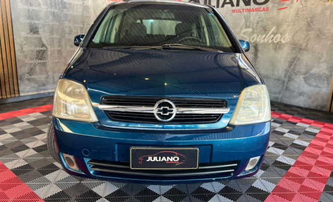 GM - Chevrolet Meriva 1.8/ CD 1.8 MPFI 8V 102cv 5p 2003 Gasolina-10