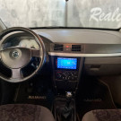 GM - Chevrolet Meriva 1.8/ CD 1.8 MPFI 8V 102cv 5p 2003 Gasolina-5