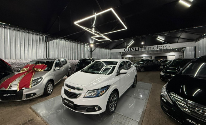 GM - Chevrolet ONIX HATCH LTZ 1.4 8V FlexPower 5p Aut. 2015 Flex-1