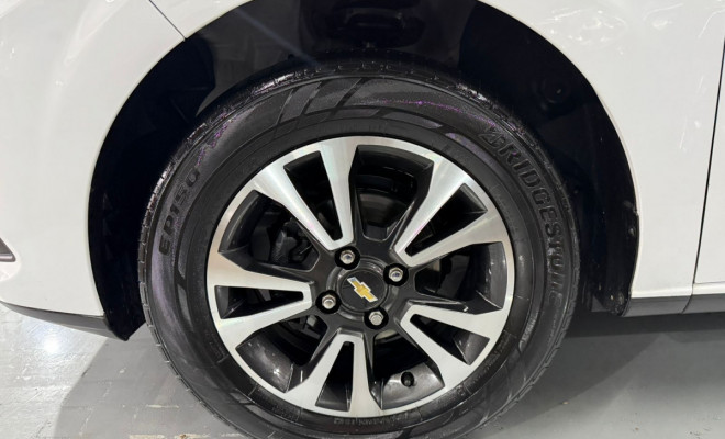 GM - Chevrolet ONIX HATCH LTZ 1.4 8V FlexPower 5p Aut. 2015 Flex-11