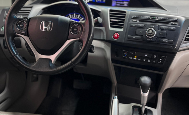 Honda Civic Sedan LXR 2.0 Flexone 16V Aut. 4p 2016 Flex-8