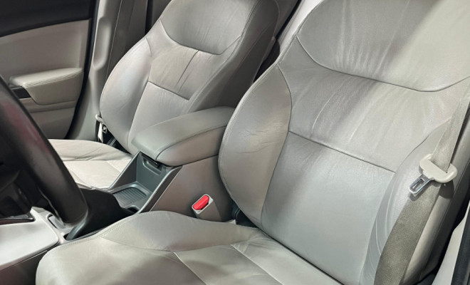 Honda Civic Sedan LXR 2.0 Flexone 16V Aut. 4p 2016 Flex-12