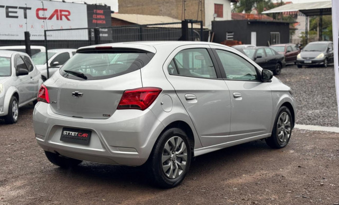 GM - Chevrolet ONIX HATCH 1.0 12V Flex 5p Mec. 2021 Flex-1