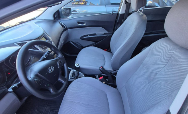 Hyundai HB20S Premium 1.6 Flex 16V Mec. 4p 2015 Flex-0