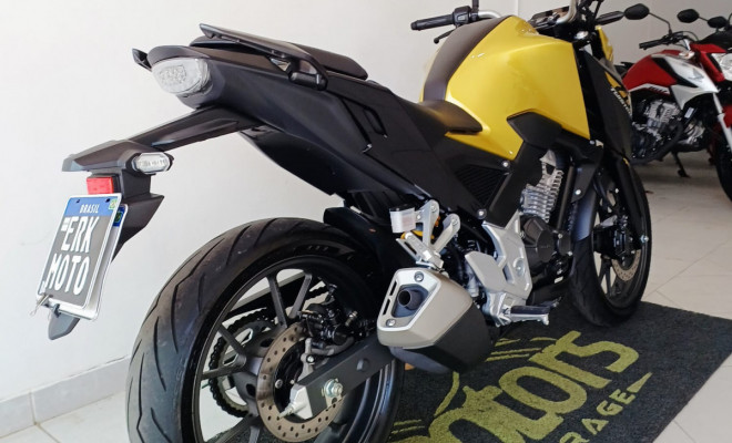 HONDA CB 300F Twister Flex 2024 Flex-4