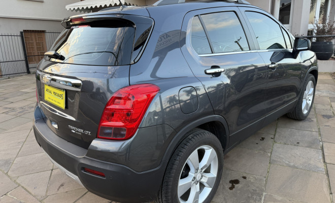GM - Chevrolet TRACKER LTZ 1.8 16V Flex 4x2 Aut. 2014 Flex-3