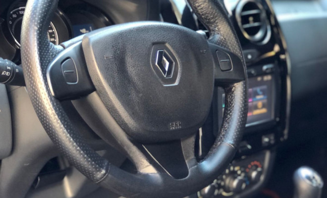 Renault DUSTER OROCH Dyna. 1.6 Mec. 2016 Flex-7