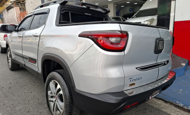 Fiat Toro Freedom 2.0 16V 4x2 TB Diesel Mec. 2017 Diesel-4