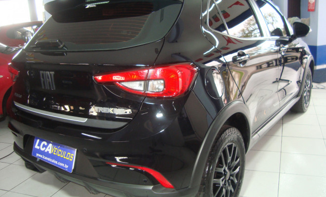 Fiat ARGO TREKKING 1.3 8V Flex 2020 Flex-4
