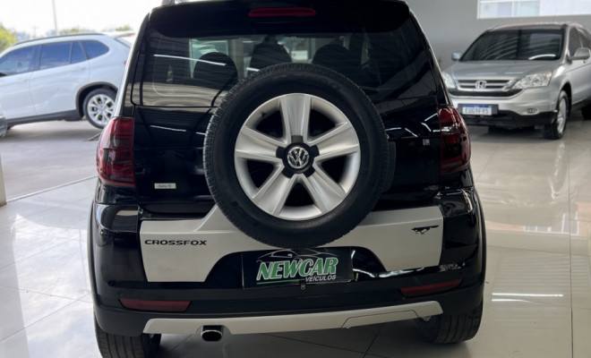 VW - VolksWagen CROSSFOX 1.6 Mi Total Flex 8V 5p 2011 Flex-4