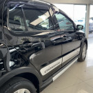 VW - VolksWagen CROSSFOX 1.6 Mi Total Flex 8V 5p 2011 Flex