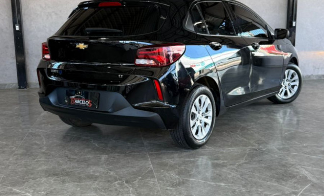 GM - Chevrolet ONIX HATCH LT 1.0 12V Flex 5p Mec. 2021 Flex-3