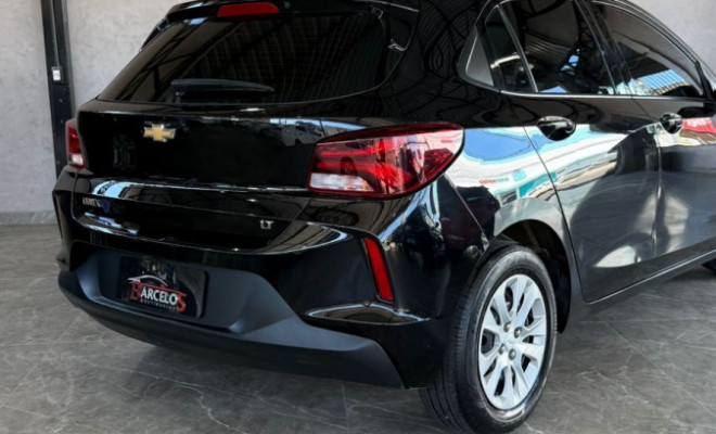GM - Chevrolet ONIX HATCH LT 1.0 12V Flex 5p Mec. 2021 Flex-1