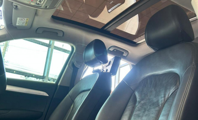 Audi Q3 1.4 TFSI/TFSI Flex S-tronic 5p 2016 Gasolina-9