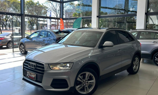 Audi Q3 1.4 TFSI/TFSI Flex S-tronic 5p 2016 Gasolina