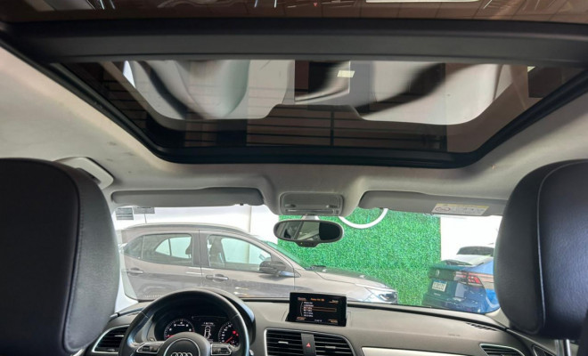 Audi Q3 1.4 TFSI/TFSI Flex S-tronic 5p 2016 Gasolina-11