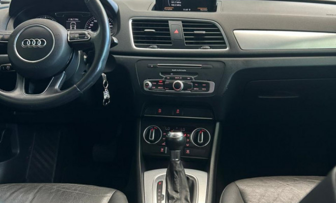 Audi Q3 1.4 TFSI/TFSI Flex S-tronic 5p 2016 Gasolina-12