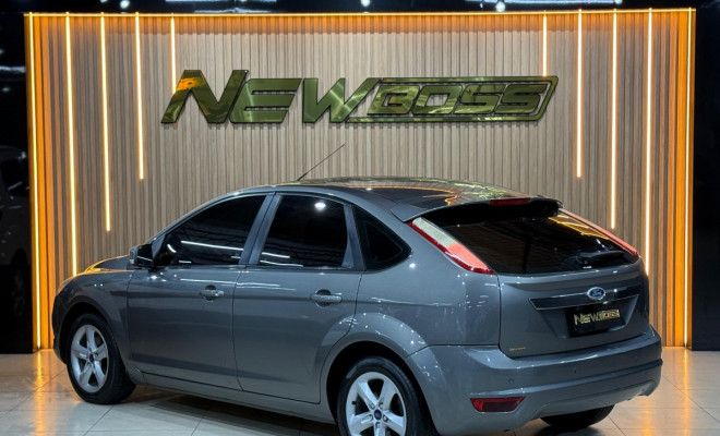 Ford Focus 1.6 S/SE/SE Plus Flex 8V/16V  5p 2011 Flex-2