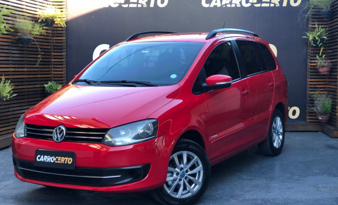 VW - VolksWagen SPACEFOX 1.6  2013 Flex  ótimo carro para FAMILIA