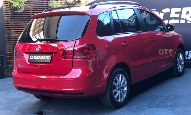 VW - VolksWagen SPACEFOX 1.6  2013 Flex  ótimo carro para FAMILIA-2