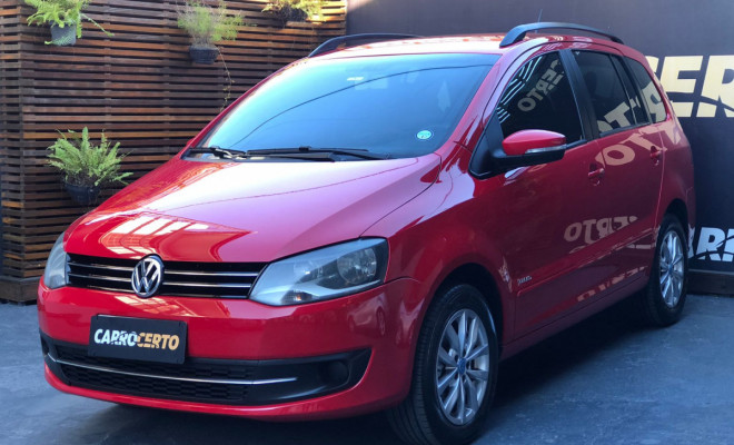VW - VolksWagen SPACEFOX 1.6  2013 Flex  ótimo carro para FAMILIA-0