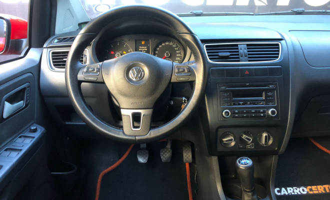 VW - VolksWagen SPACEFOX 1.6  2013 Flex  ótimo carro para FAMILIA-5