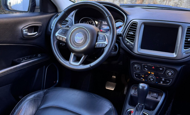 Jeep COMPASS LONGITUDE 2.0 4x2 Flex 16V Aut. 2018 Flex-4