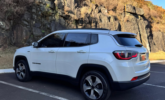 Jeep COMPASS LONGITUDE 2.0 4x2 Flex 16V Aut. 2018 Flex-13