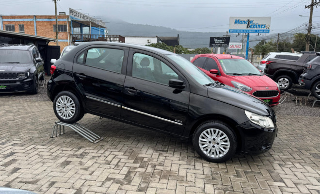 VW - VolksWagen Gol (novo) 1.0 Mi Total Flex 8V 4p 2010 Flex-17