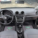VW - VolksWagen Gol (novo) 1.0 Mi Total Flex 8V 4p 2010 Flex-4
