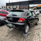 VW - VolksWagen Gol (novo) 1.0 Mi Total Flex 8V 4p 2010 Flex-2
