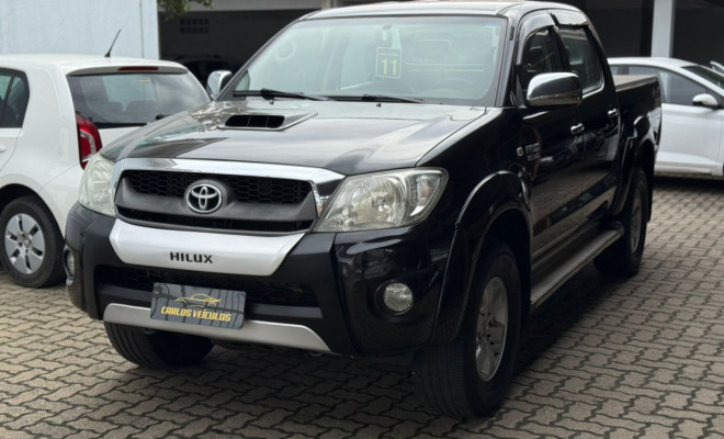 Toyota Hilux CD SRV D4-D 4x4 3.0 TDI Diesel Aut 2011 Diesel-0