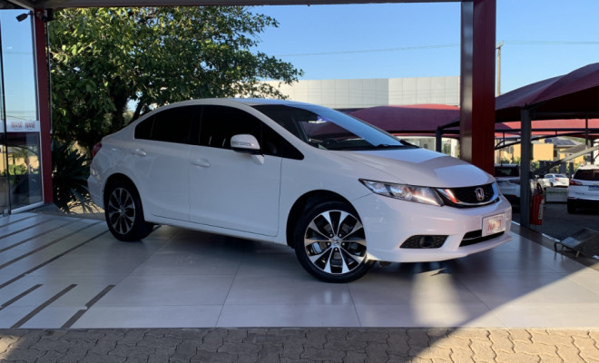 Honda Civic Sedan LXR 2.0 Flexone 16V Aut. 4p 2016 Flex-1