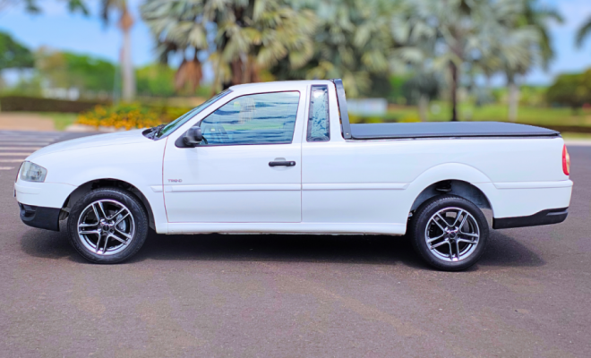 Saveiro 1.6 Mi Flex 2010-6