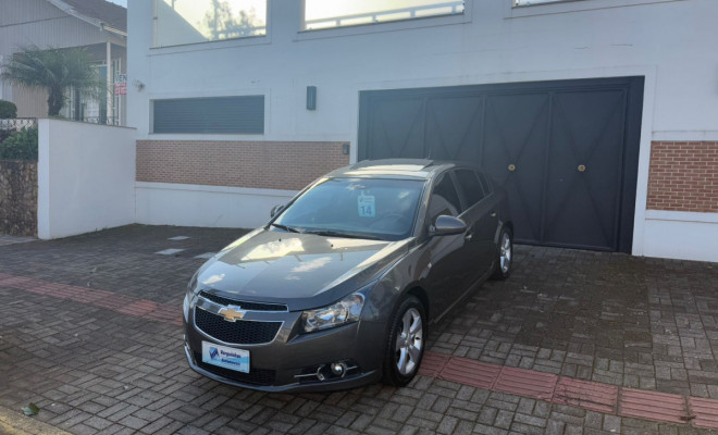 GM - Chevrolet CRUZE HB Sport LTZ 1.8 16V FlexP. 5p Aut 2014 Flex-1
