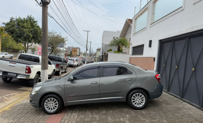 GM - Chevrolet COBALT LTZ 1.8 8V Econo.Flex 4p Mec. 2014 Flex-3