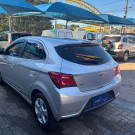 GM - Chevrolet ONIX HATCH LT 1.4 8V FlexPower 5p Mec. 2019 Flex-0