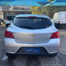GM - Chevrolet ONIX HATCH LT 1.4 8V FlexPower 5p Mec. 2019 Flex-4