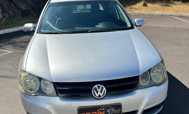 VW - VolksWagen Golf 1.6 Mi Total Flex 8V 4p 2008 Flex-0