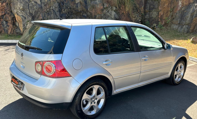 VW - VolksWagen Golf 1.6 Mi Total Flex 8V 4p 2008 Flex-3