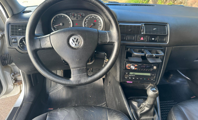 VW - VolksWagen Golf 1.6 Mi Total Flex 8V 4p 2008 Flex-14