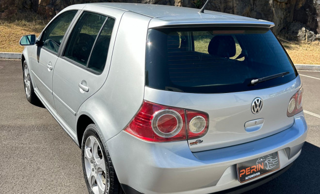 VW - VolksWagen Golf 1.6 Mi Total Flex 8V 4p 2008 Flex-7