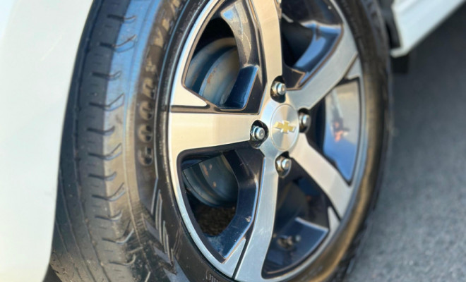 GM - Chevrolet ONIX HATCH LTZ 1.4 8V FlexPower 5p Aut. 2018 Flex-6