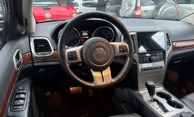 Jeep Grand Cherokee Limited 3.6 4x4 V6 Aut. 2012 Gasolina-5