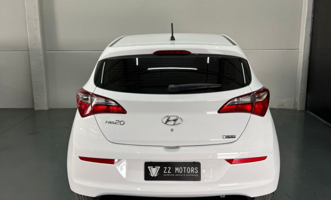 Hyundai HB20 Unique 1.0 Flex 12V Manual. 2019-6